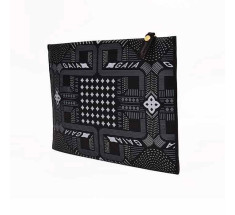 Geometric Clutch - Black