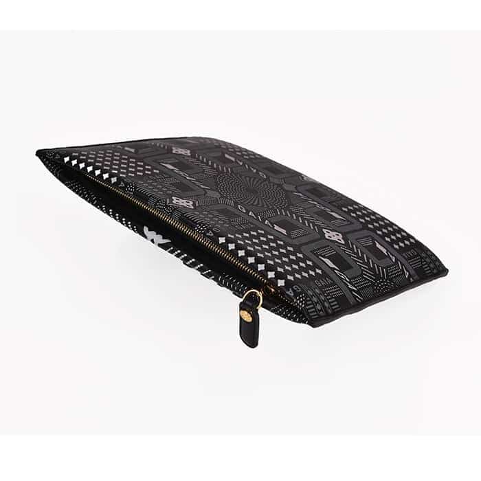 Geometric Clutch - Black