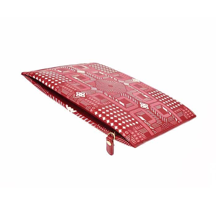 Geometric Clutch - Coquille
