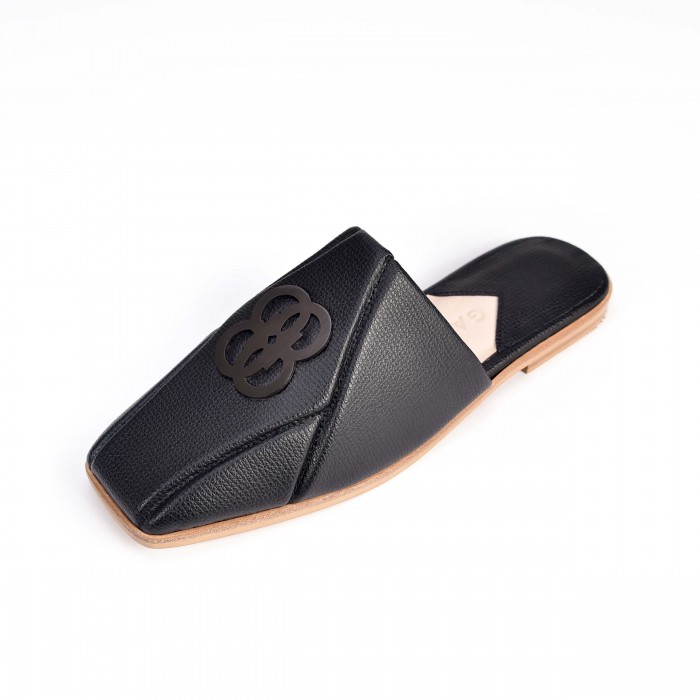 The 8 Collection Mules - Black and Black